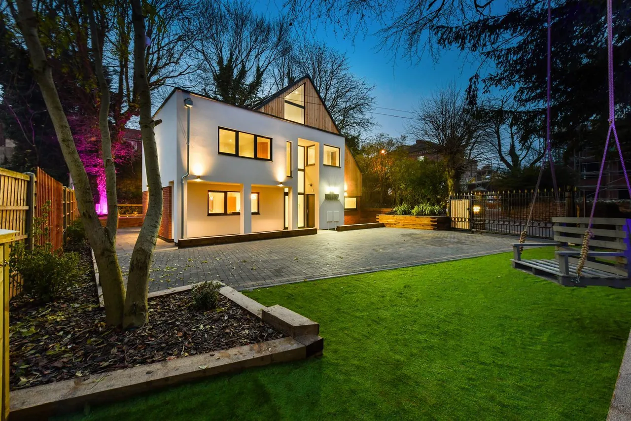 5 bed house for sale, Erdogan House, Mapperley Park, NG3