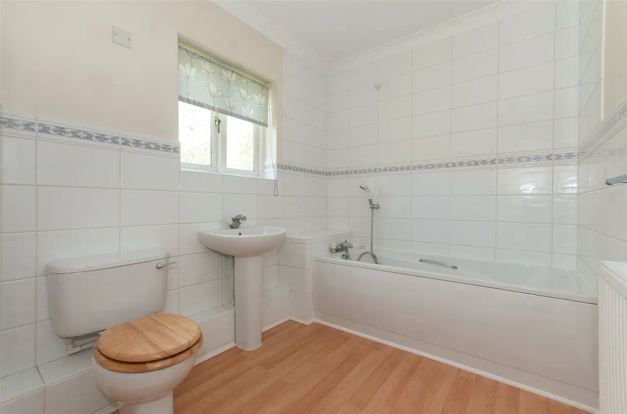 Highacre, RH4, photo 5