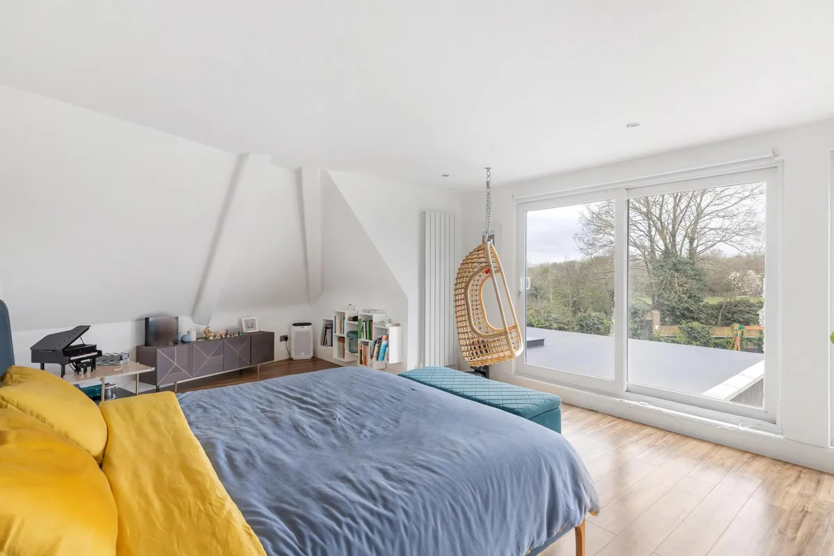 Tadmor Close, Sunbury-on-thames, TW16, photo 9