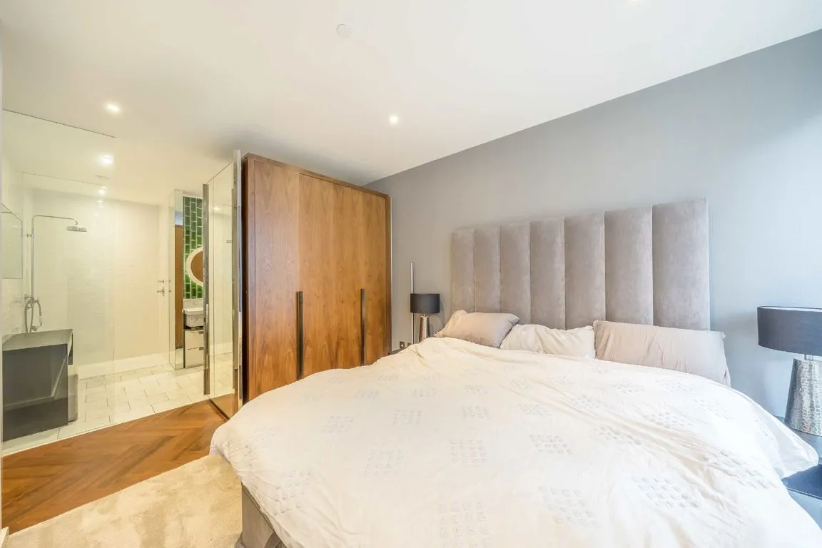 New Union Square, Nine Elms, photo 6