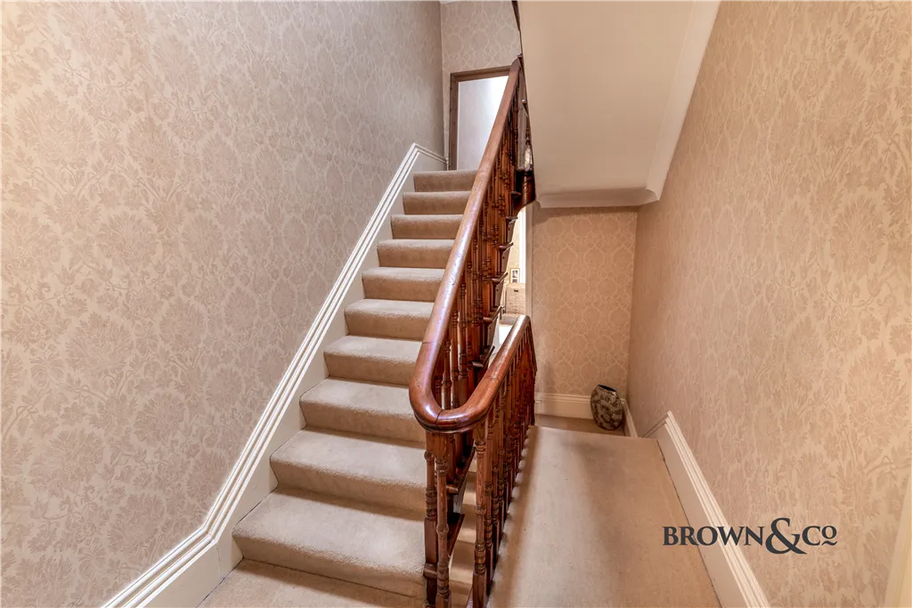 London Road, Retford, photo 7