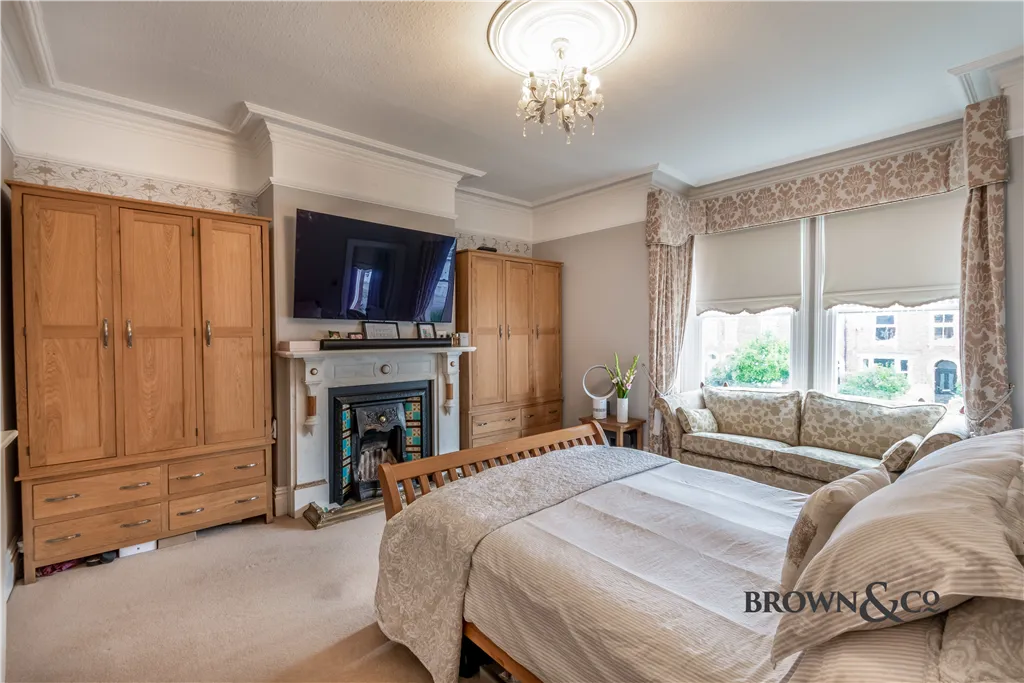 London Road, Retford, photo 9