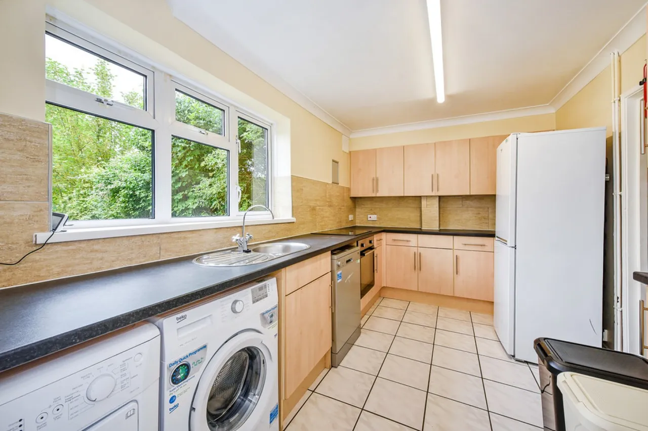 Wavell Way, Stanmore, photo 4