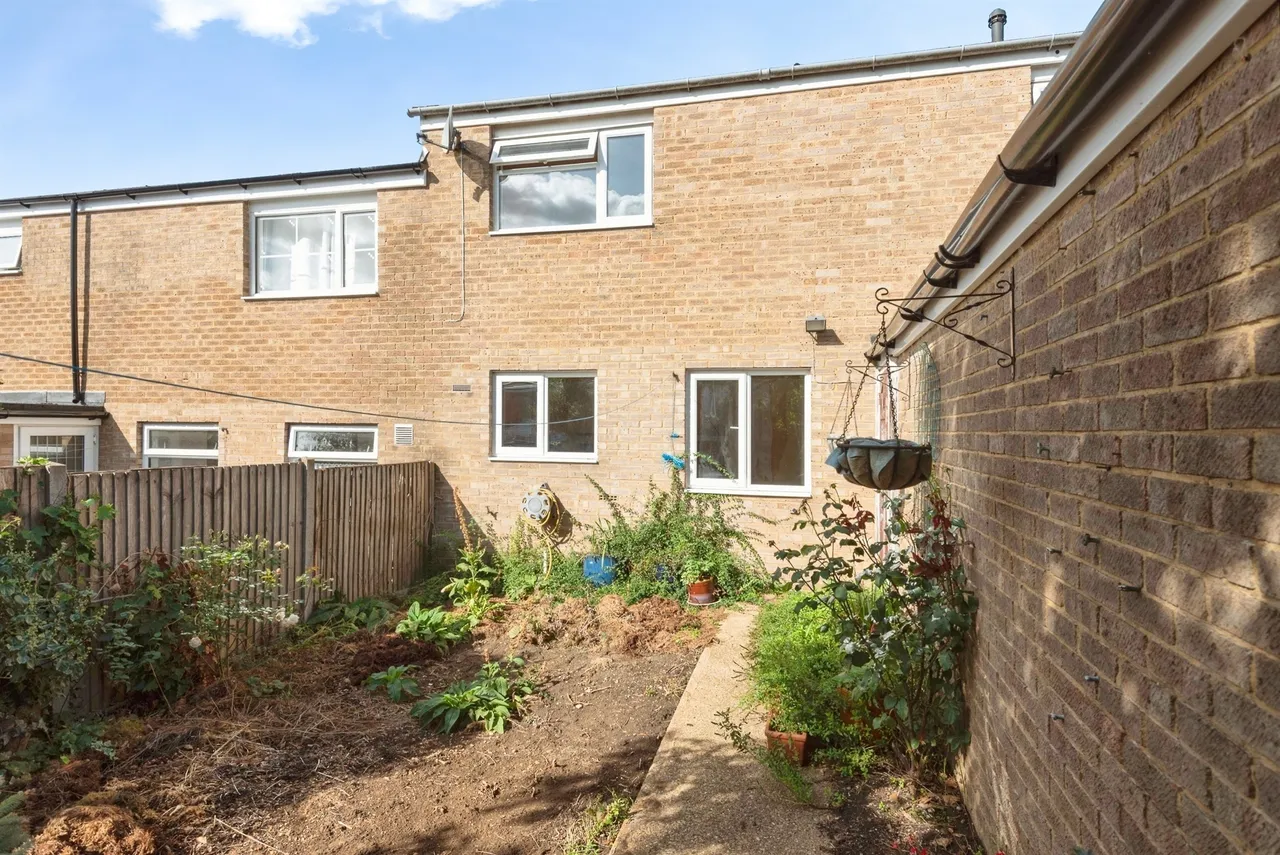 Canterbury Way, Stevenage, photo 7