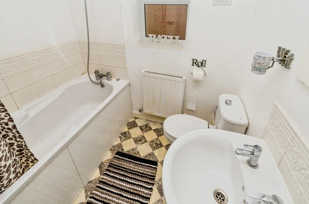 Aster Way, Walsall, WS5, photo 13