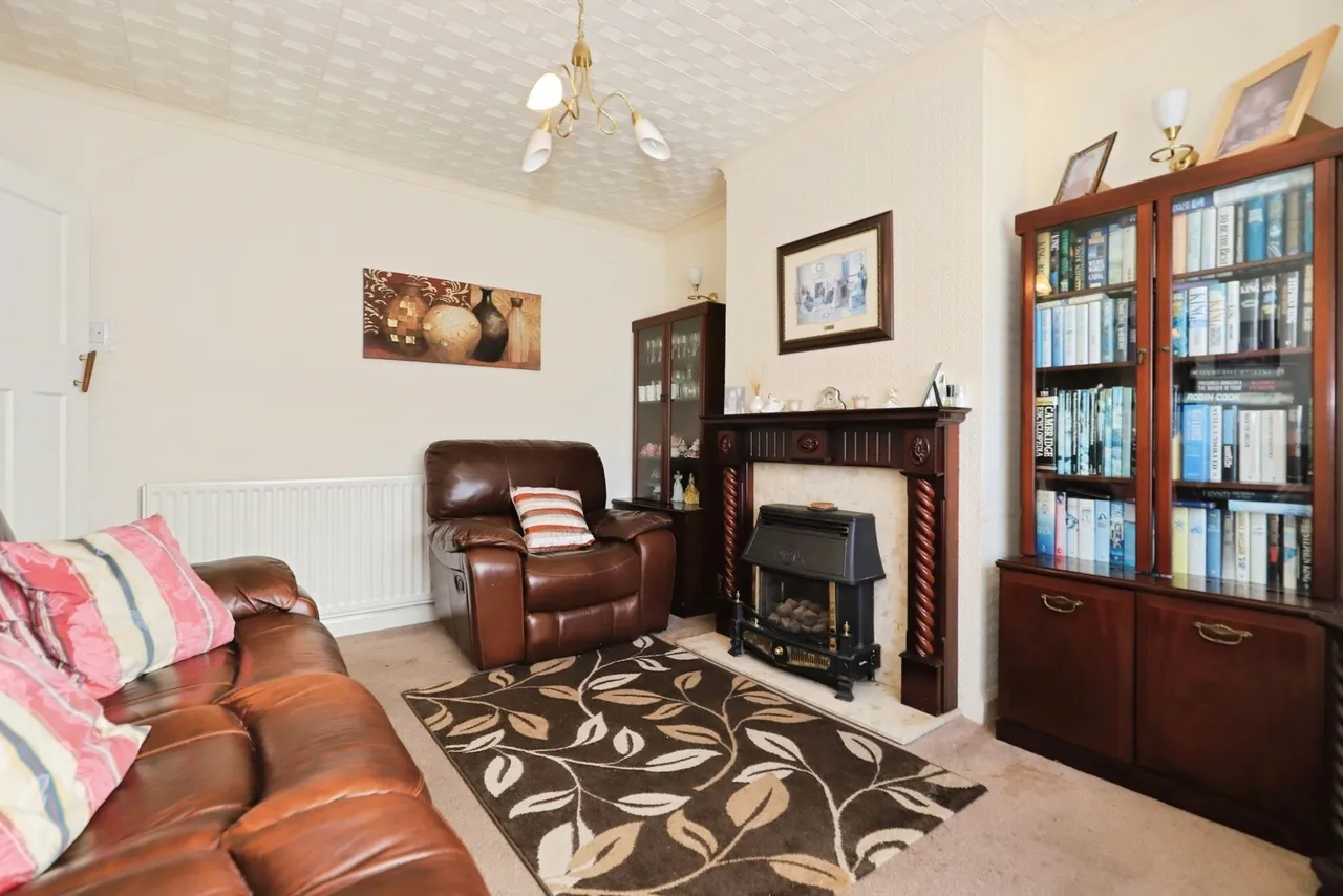 Sandon Road, Fordhouses, WV10, photo 5