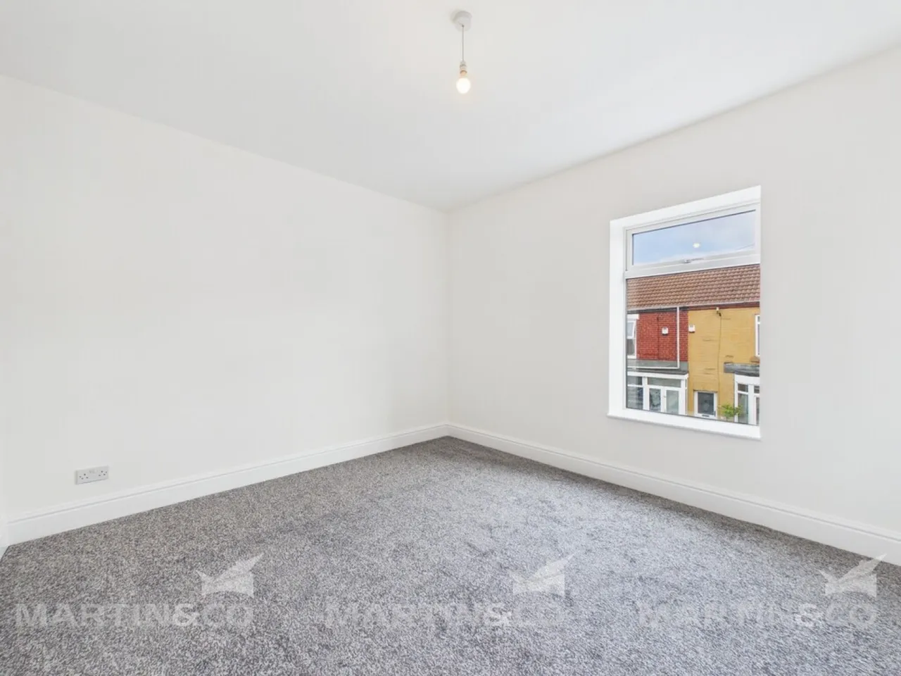 West End Road, Bentley, photo 4