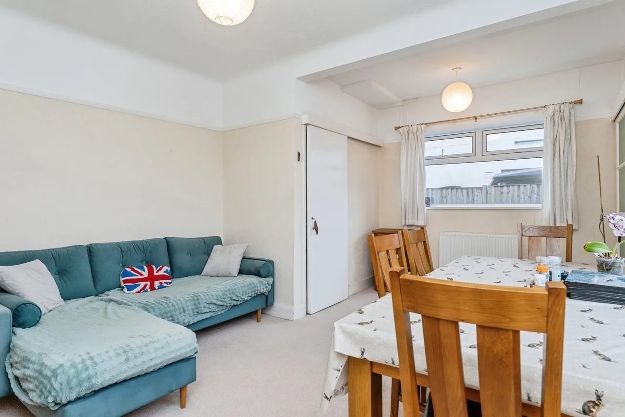 Fern Road, Whitby, CH65, photo 6