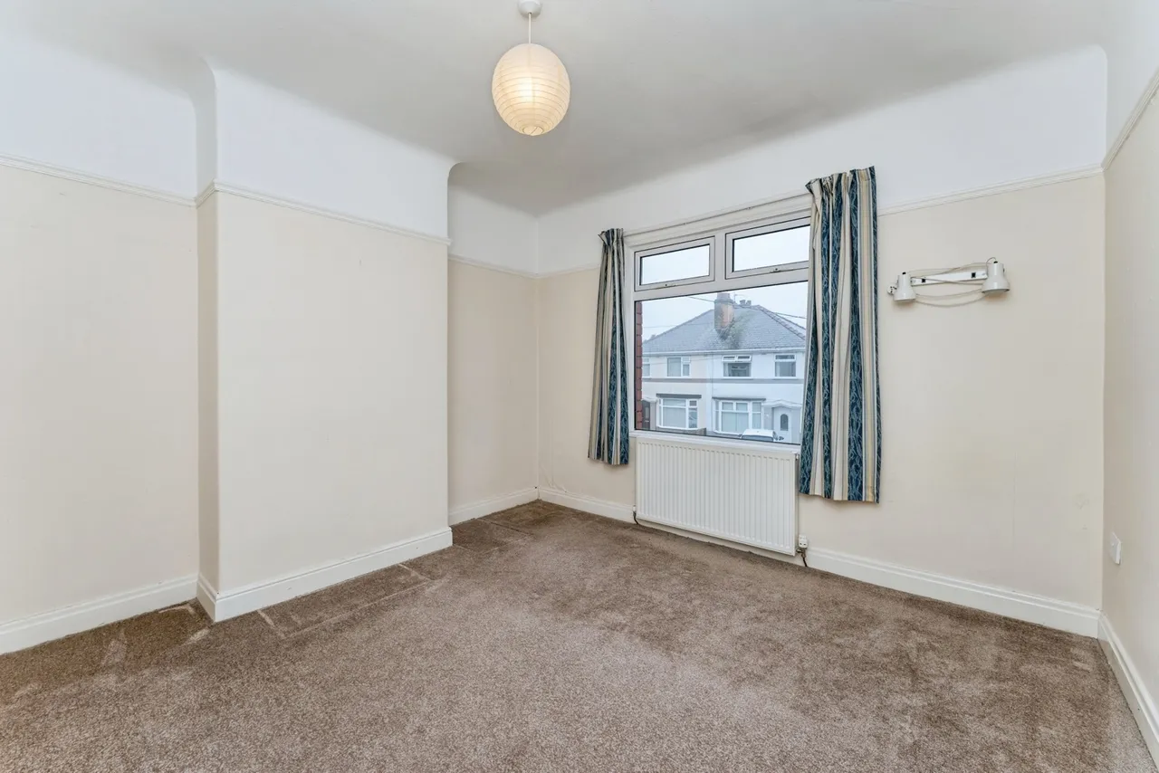 Fern Road, Whitby, CH65, photo 10