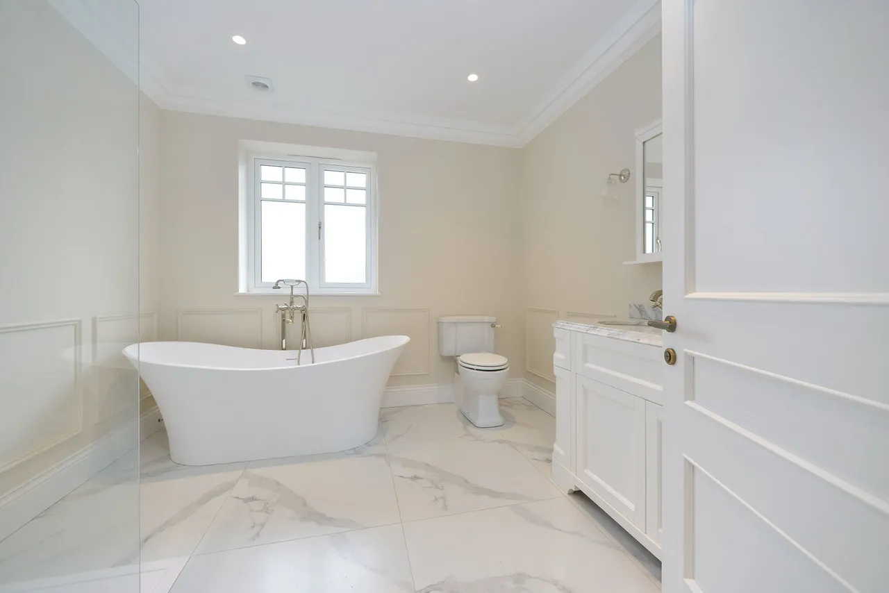 New Park Road, Cranleigh, GU6, photo 17
