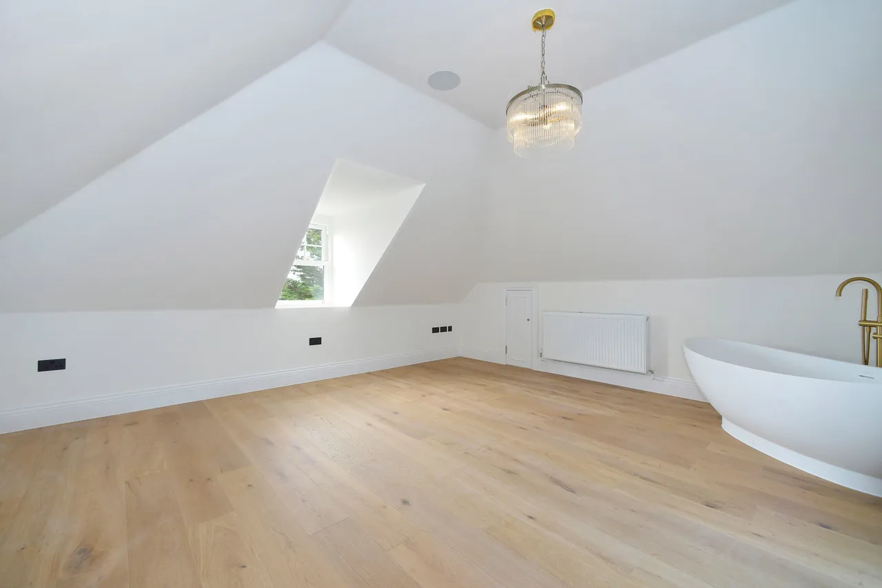 New Park Road, Cranleigh, GU6, photo 22