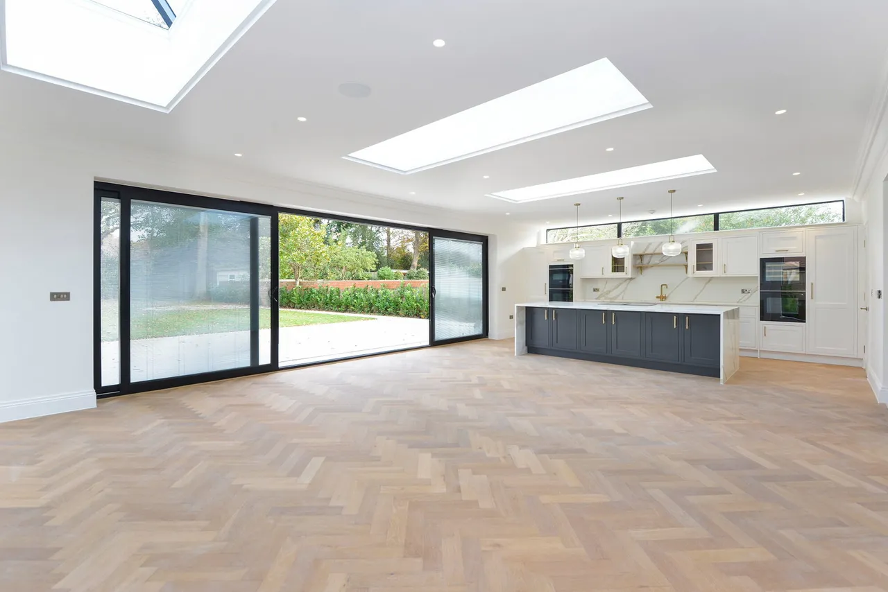 New Park Road, Cranleigh, GU6, photo 4