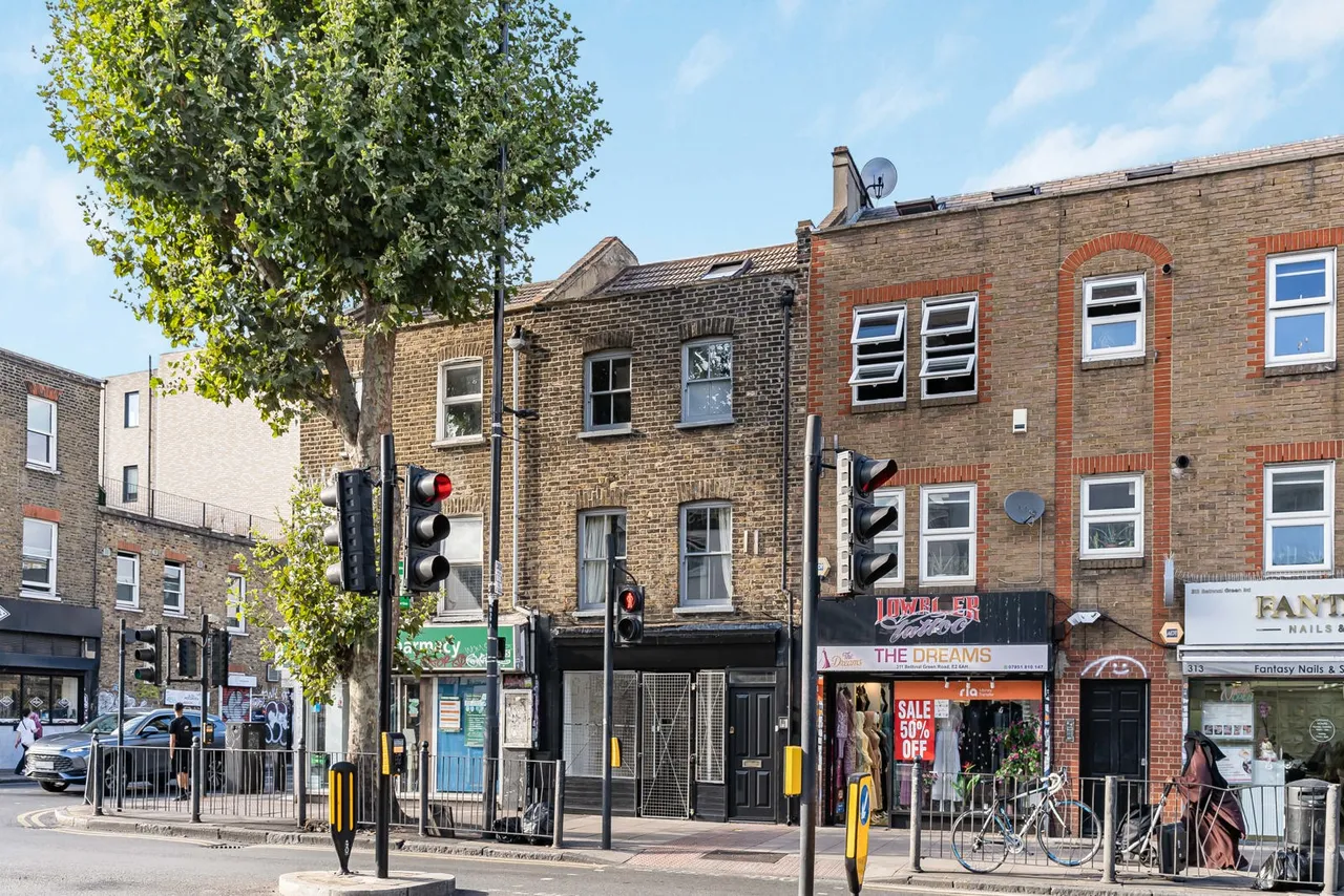 Bethnal Green Road, London, E2, photo 18