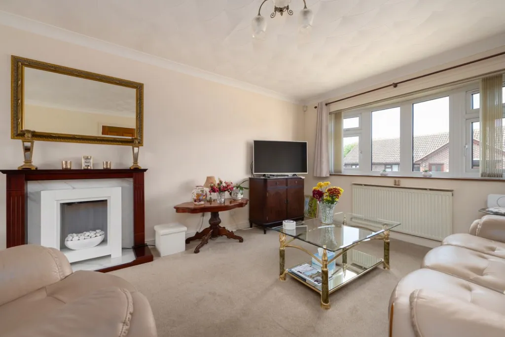 Seymour Close, Herne bay, photo 2
