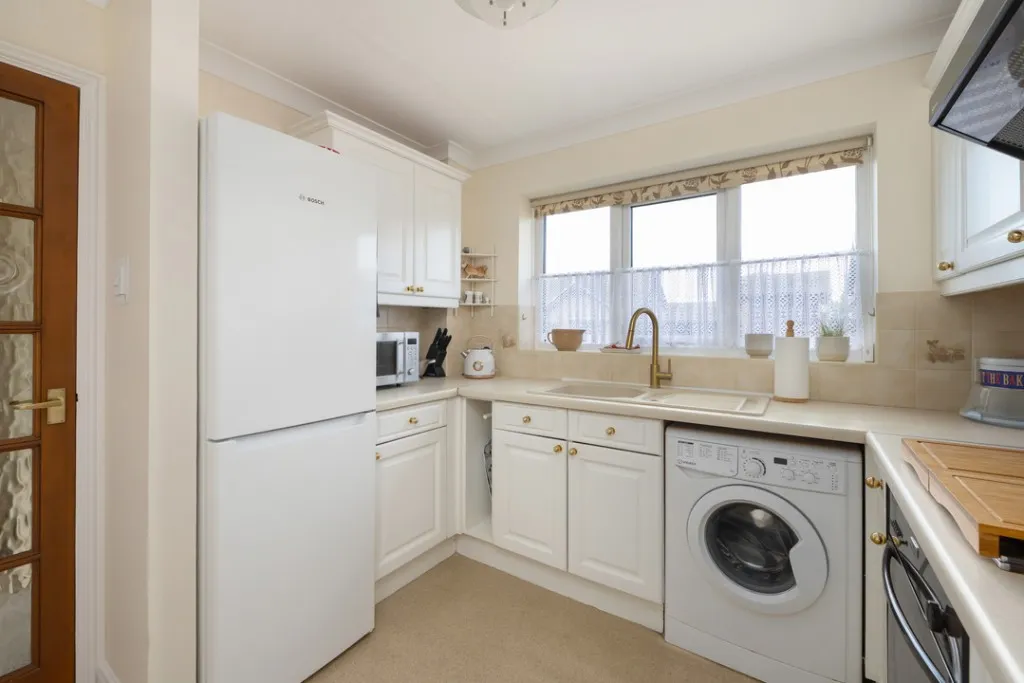 Seymour Close, Herne bay, photo 14