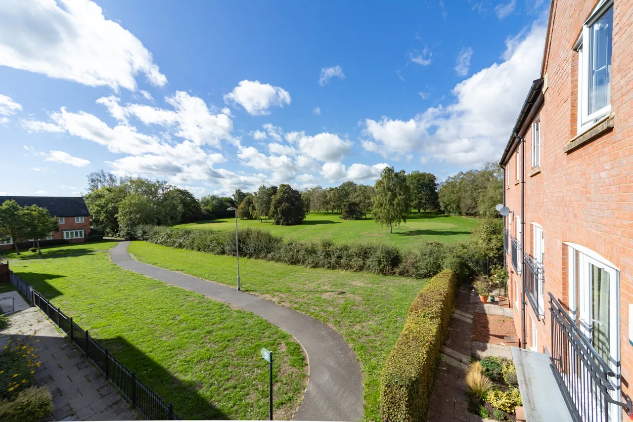 Highland Drive, Loughborough, Loughborough, LE11 2HU, photo 2