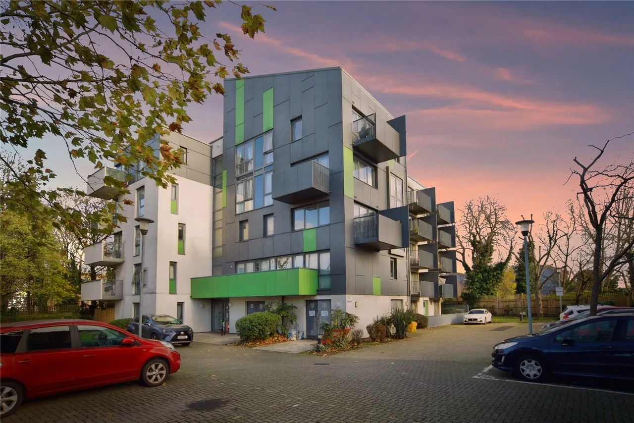 1 bed flat for sale — Neasden Lane, London, NW10