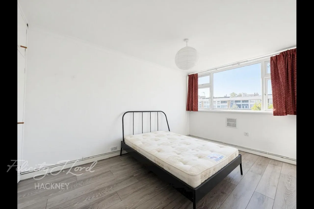 Cassland Road, photo 12