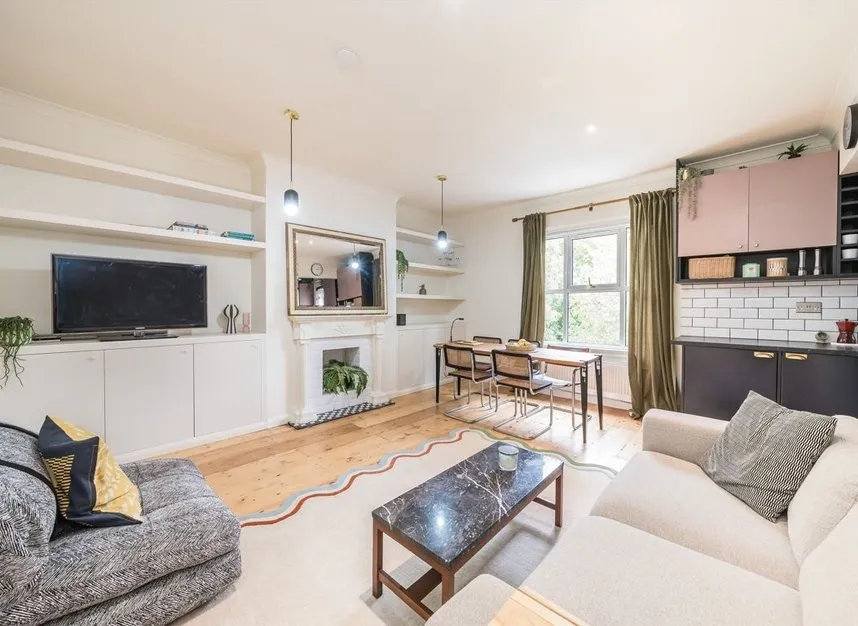 The Grove, Isleworth, TW7, photo 2
