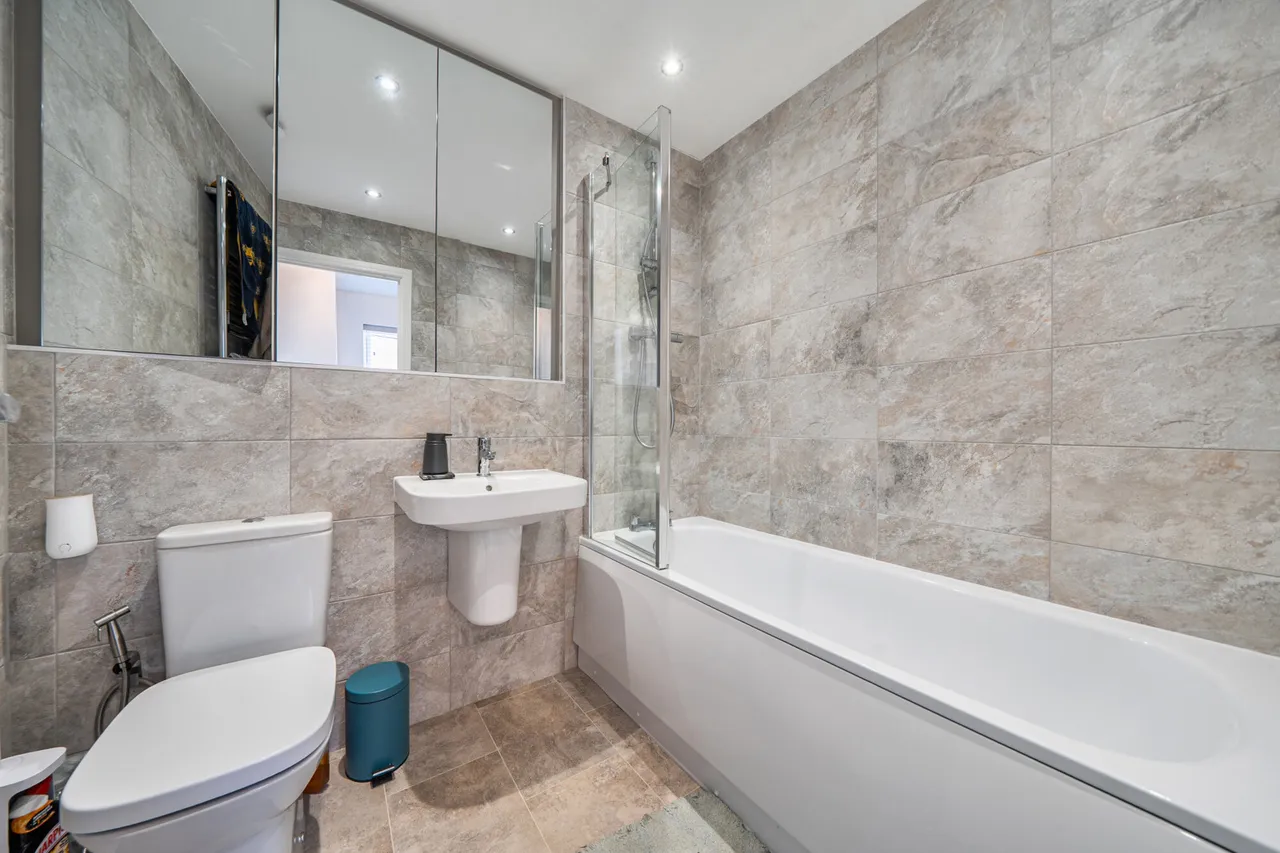 Castle Hill Drive, DA10, photo 9