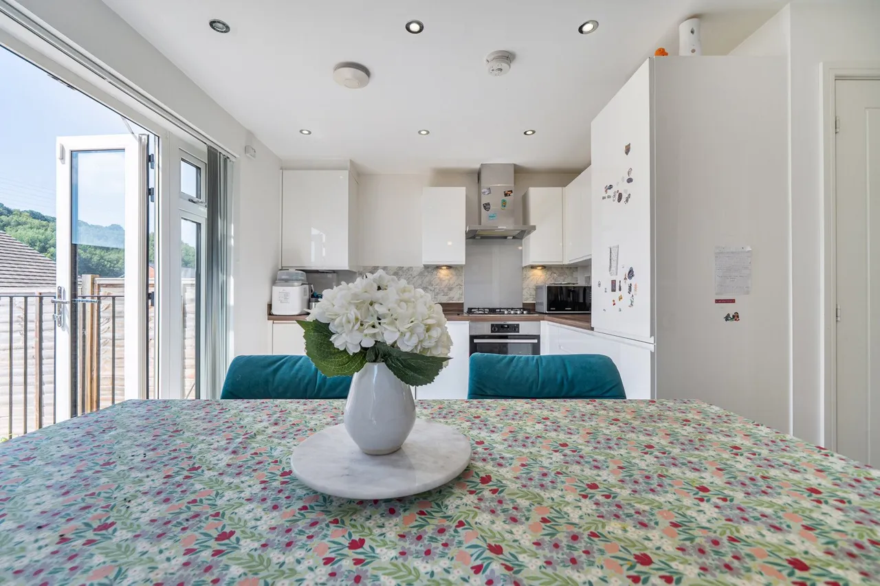 Castle Hill Drive, Swanscombe, DA10, photo 4