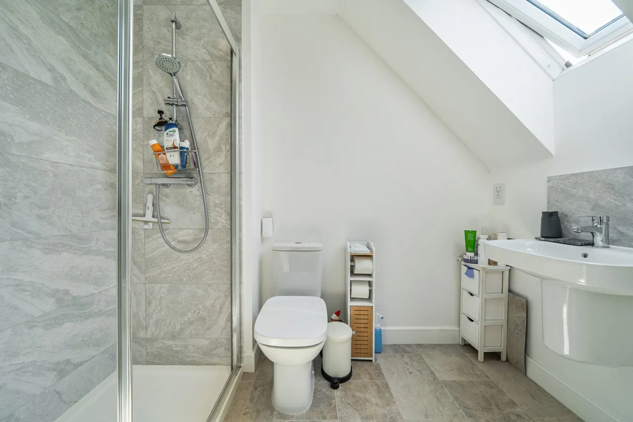 Castle Hill Drive, Swanscombe, DA10, photo 14
