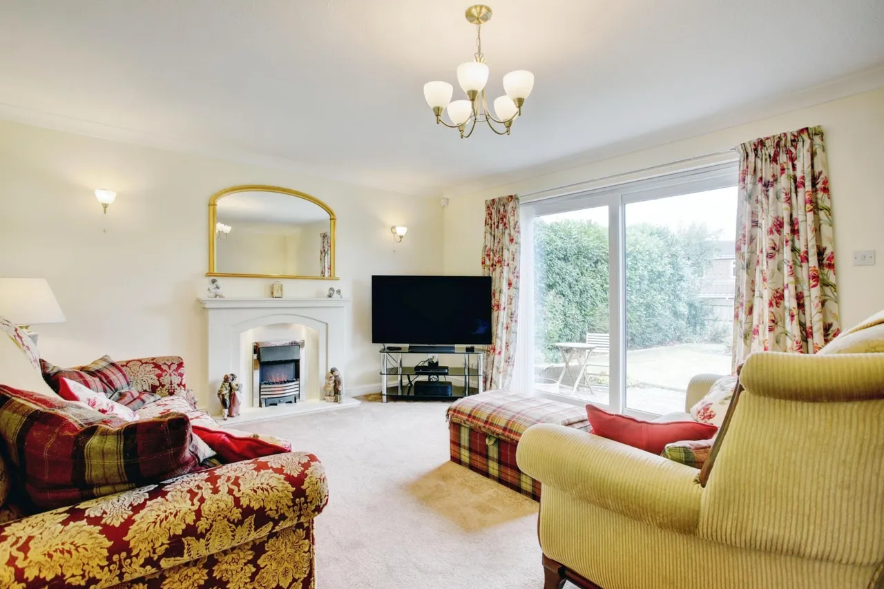 Magenta Crescent, St.Johns Estate, NE5, photo 11
