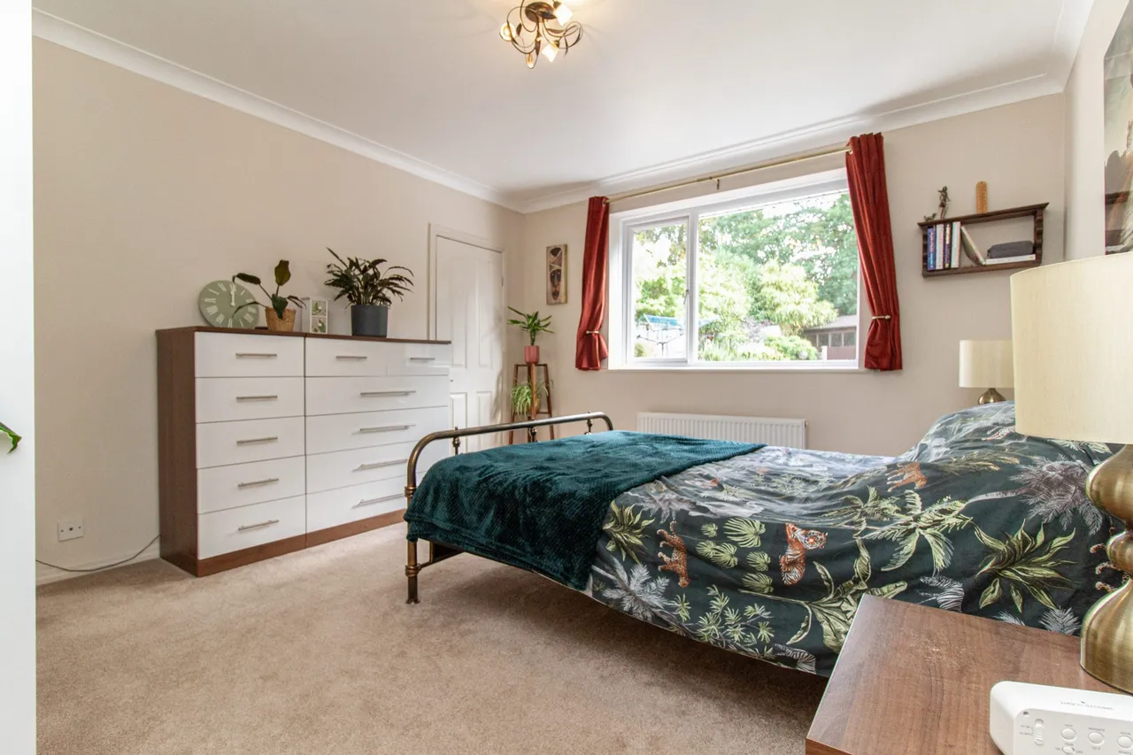 Frere Avenue, Fleet, GU51 5AW, photo 9