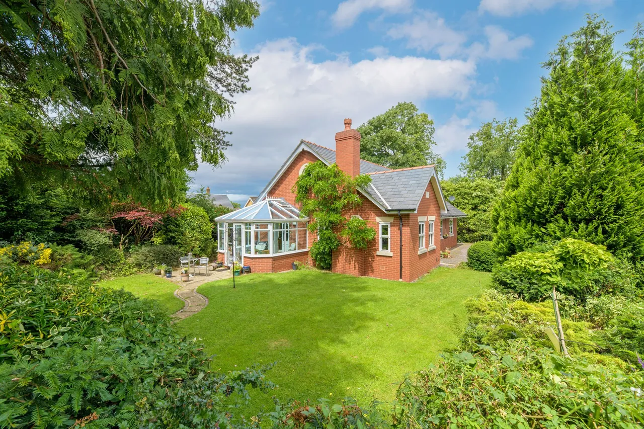 Frodsham, photo 22