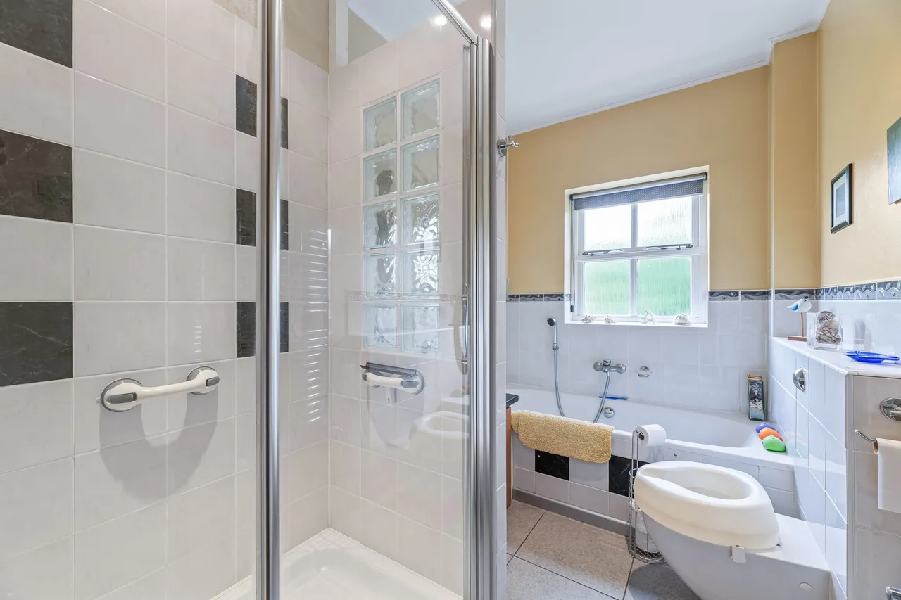Frodsham, photo 14