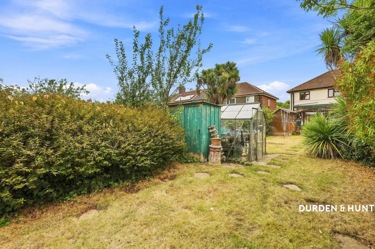 West Road, Chadwell Heath, RM6, photo 18