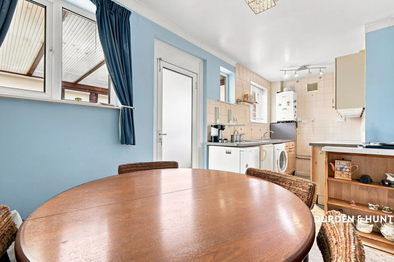 West Road, Chadwell Heath, RM6, photo 5