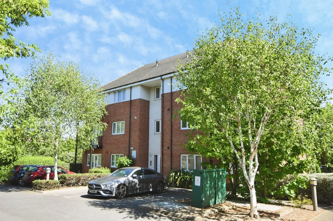 Thomas Drive, Romford, photo 11