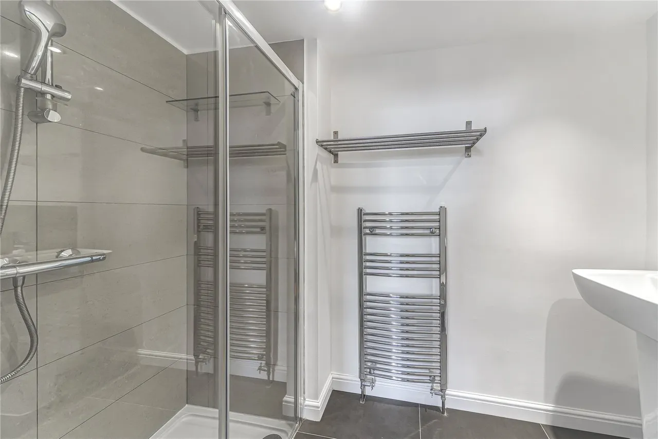Palace Road, London, SW2, photo 7