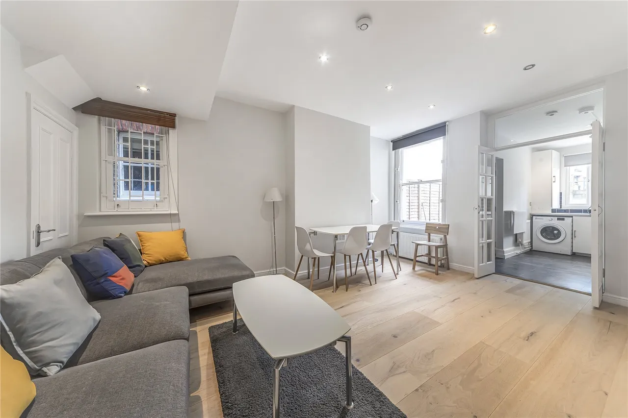 3 bed flat for sale — Palace Road, London, SW2