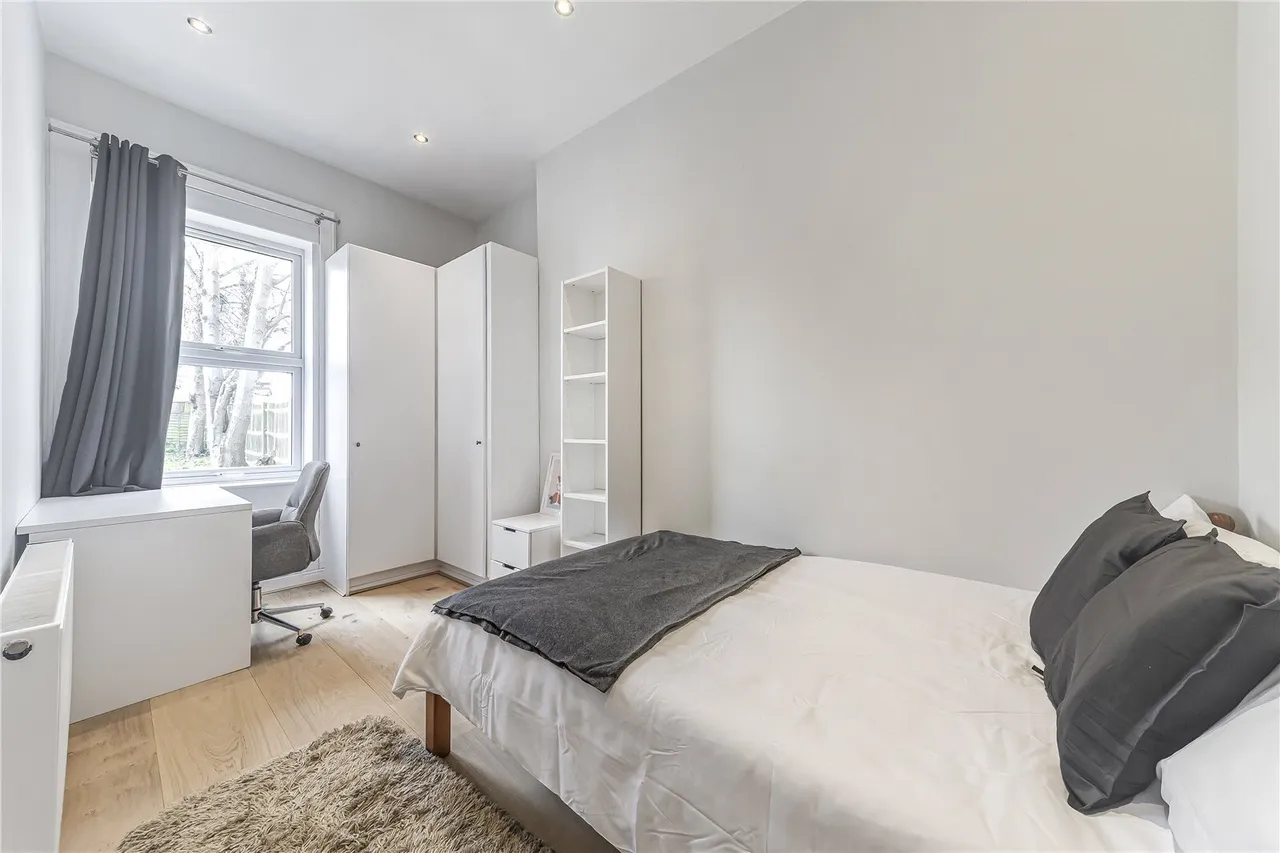 Palace Road, London, SW2, photo 8