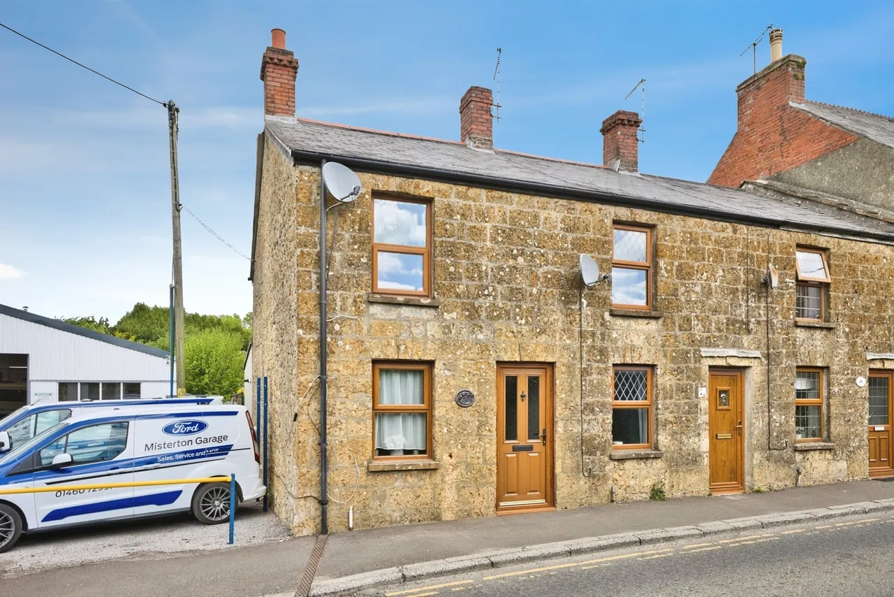 2 bed house for sale — Prospect Row, Misterton, Crewkerne