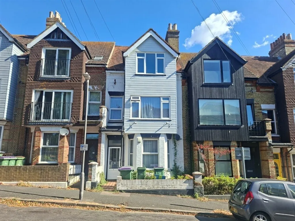 1 bed flat for sale — Martello Road, FOLKESTONE
