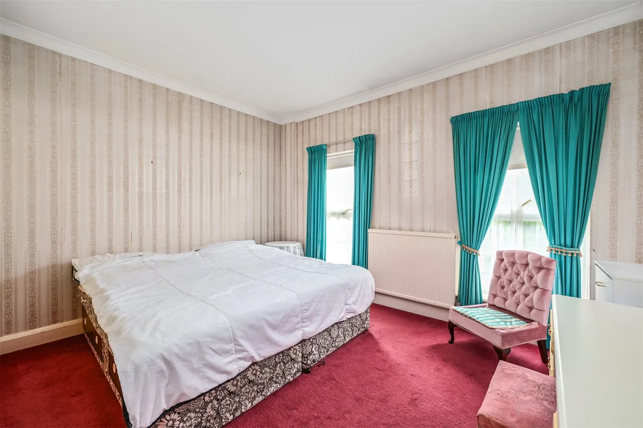 Dinorben Beeches, Fleet, Hampshire, GU52 7SR, photo 11