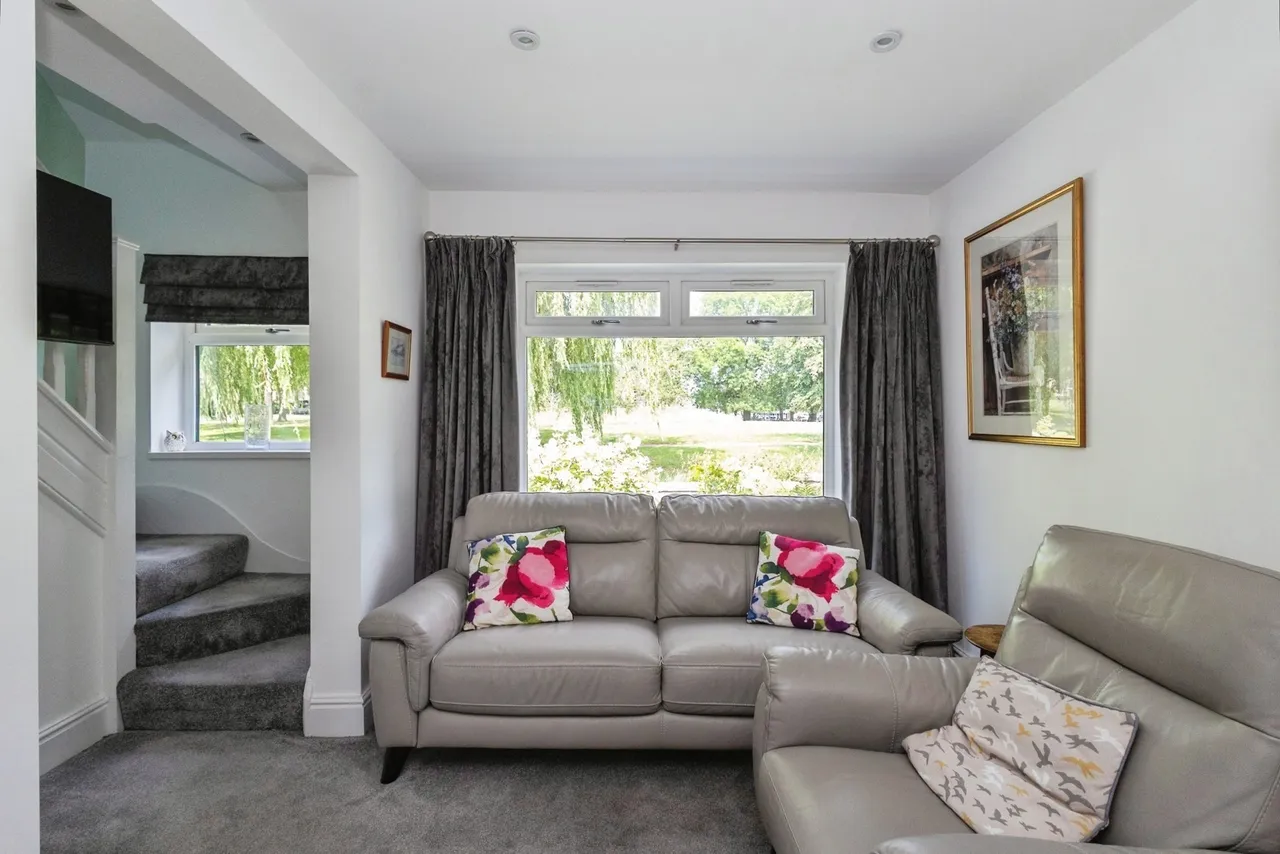 Watergate, Audenshaw, Manchester, Greater Manchester, M34, photo 3