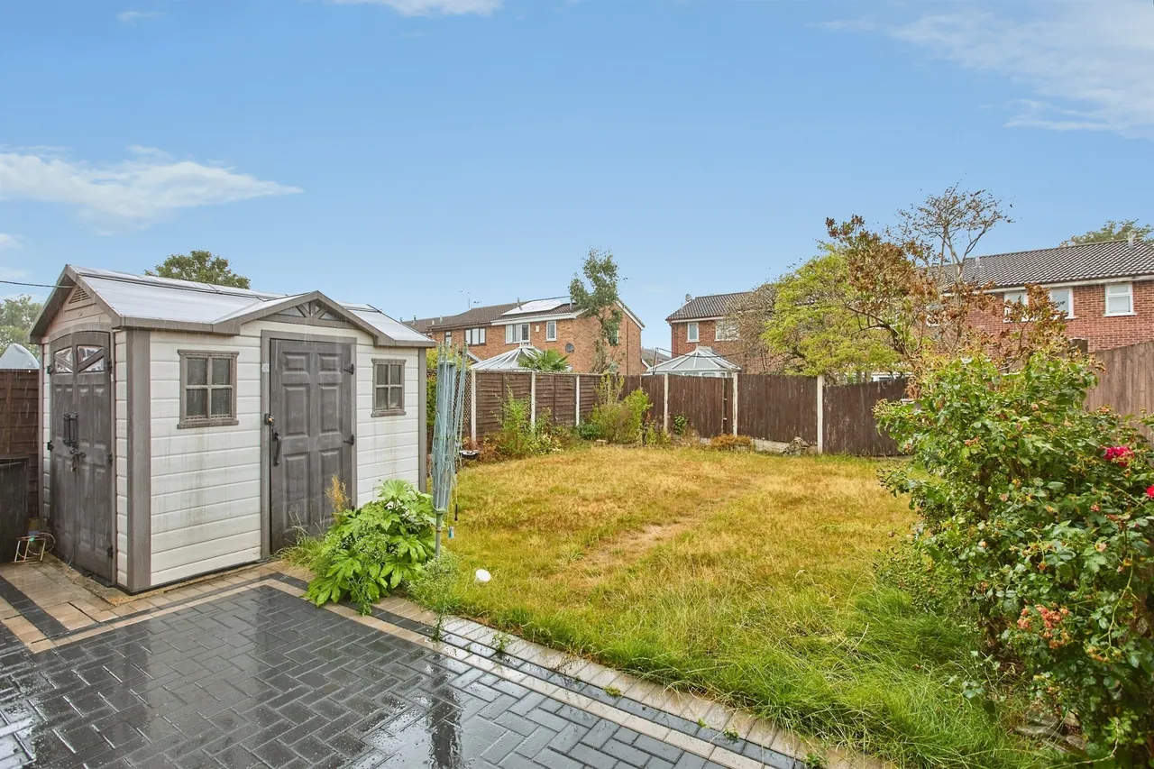 Tulla Close, Stenson Fields, DE24, photo 15