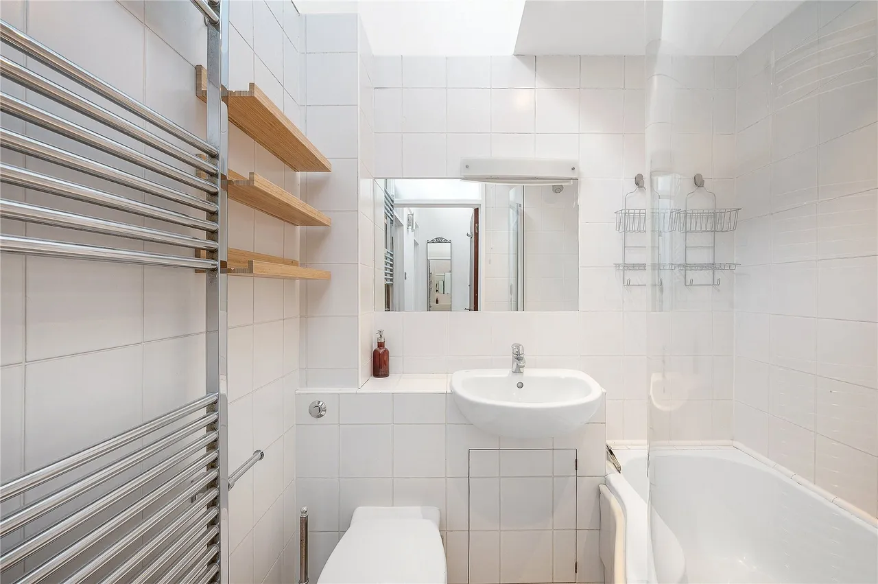Tibbets Close, Southfields, London, SW19, photo 9