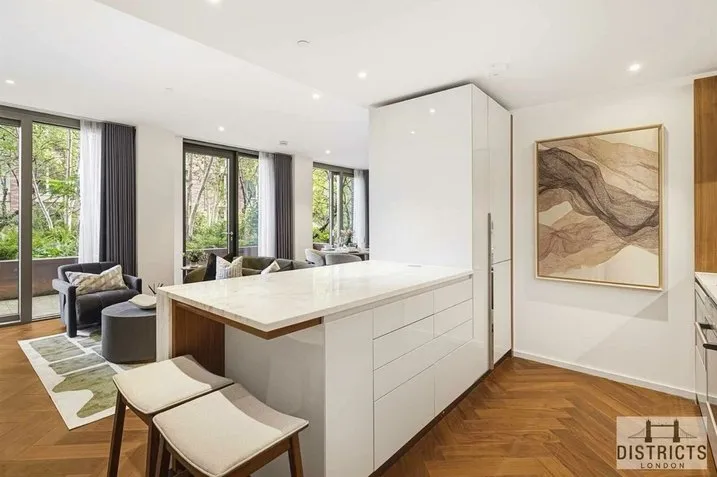 Embassy Gardens, SW11, photo 20