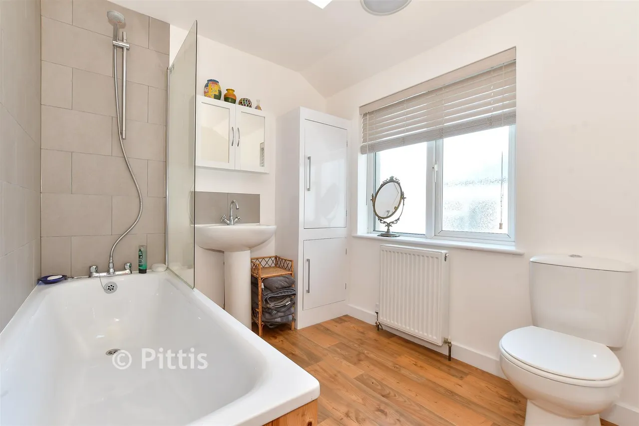 Melville Street, Sandown, PO36, photo 12
