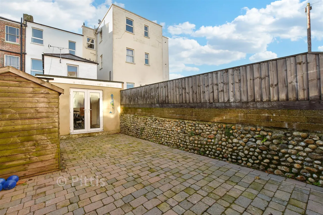 Melville Street, Sandown, PO36, photo 14