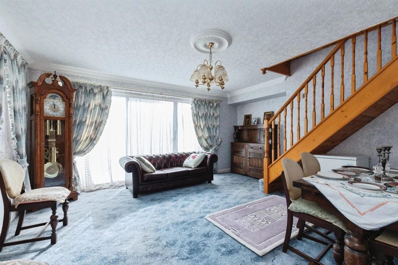 Queens Park Avenue, Bournemouth, photo 6