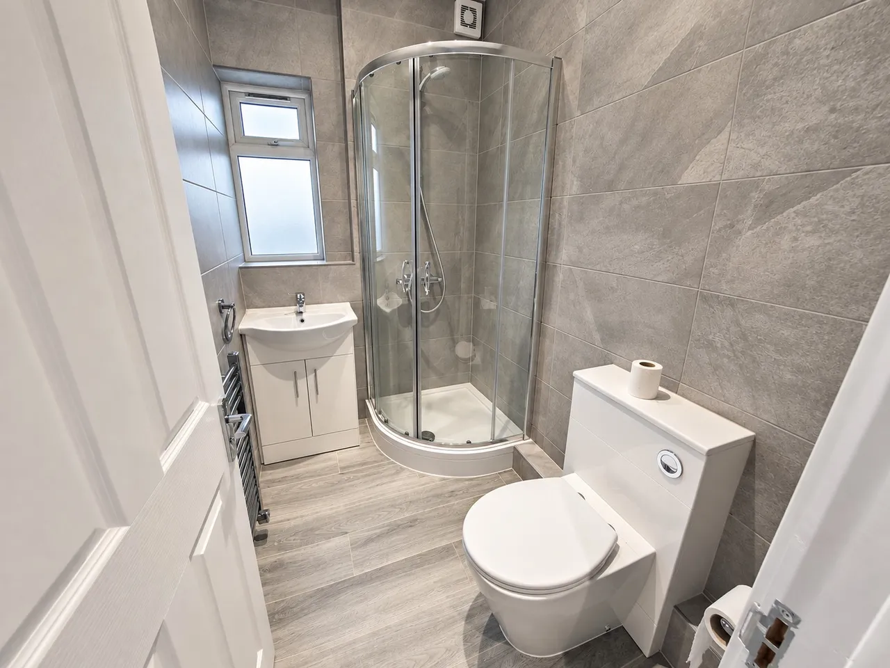 Burns Avenue, Southall, UB1, photo 6