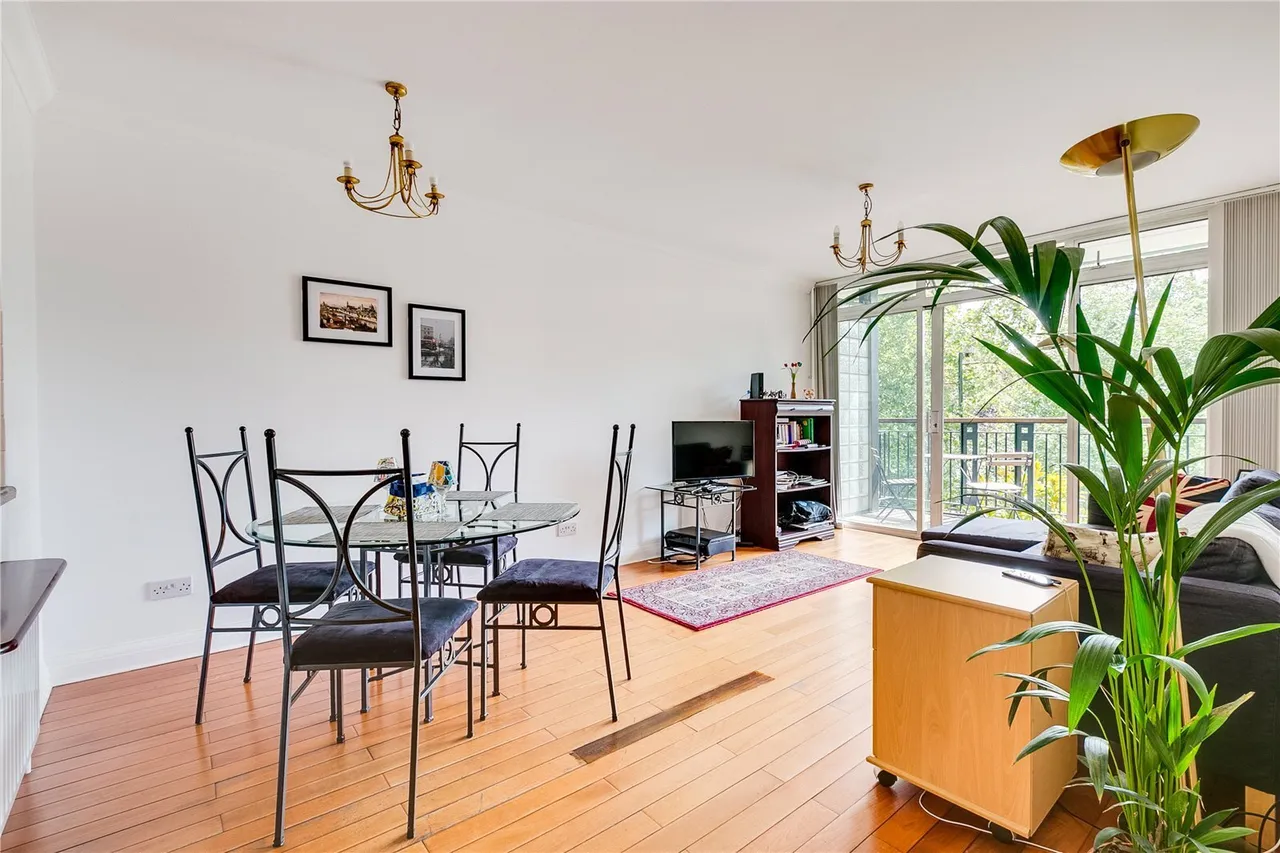 Pentonville Road, Islington, N1, photo 5