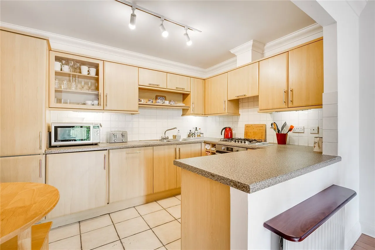 Pentonville Road, Islington, N1, photo 4