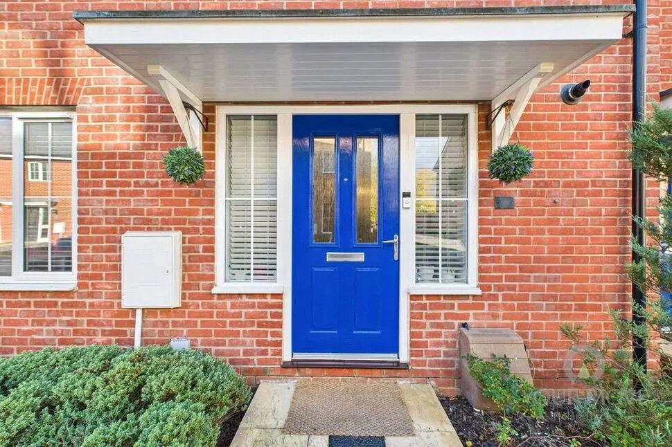Foundry Drive, Buckingham, Buckinghamshire, MK18, photo 3